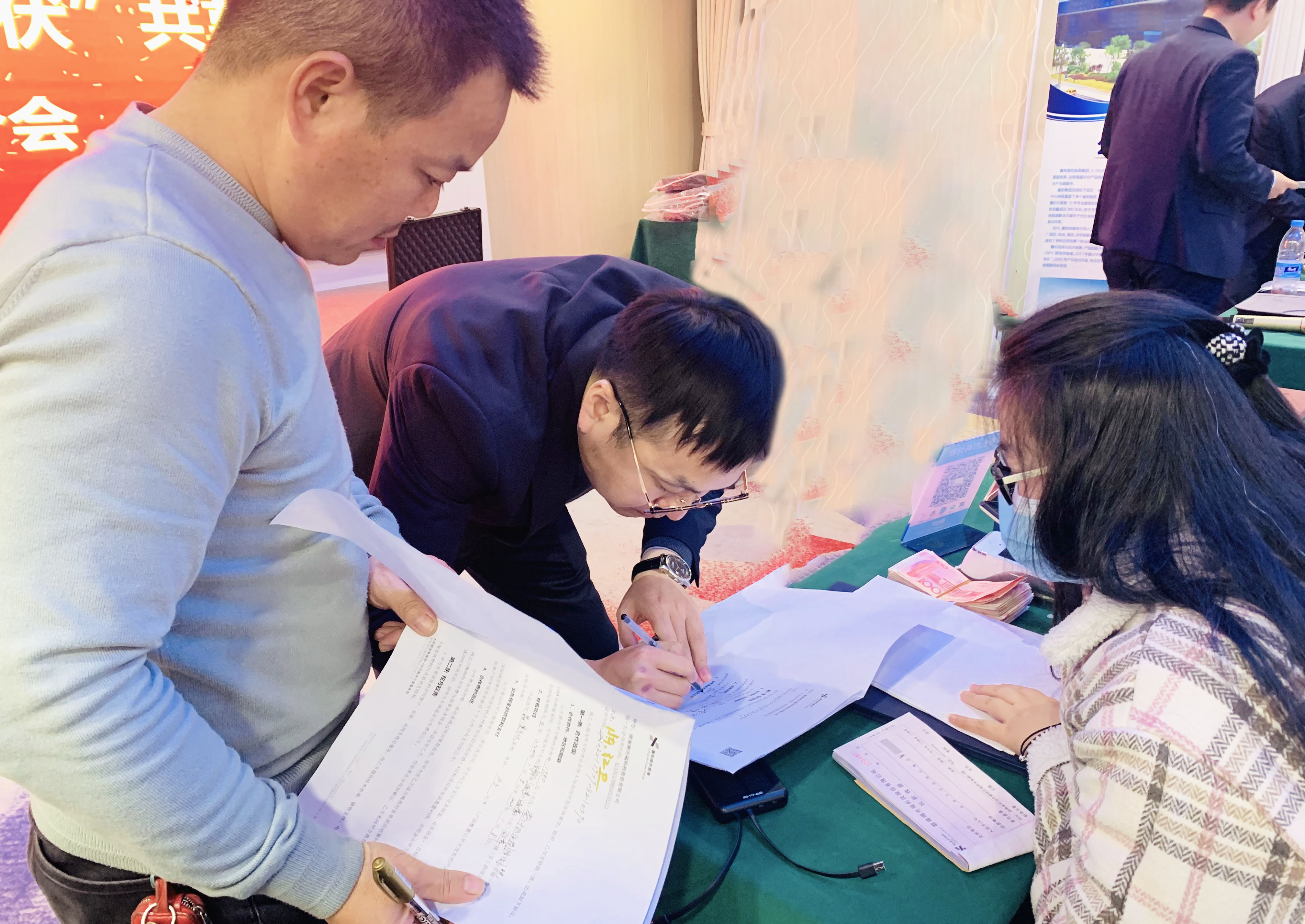 湖北豪门国际官网绿色能源有限公司