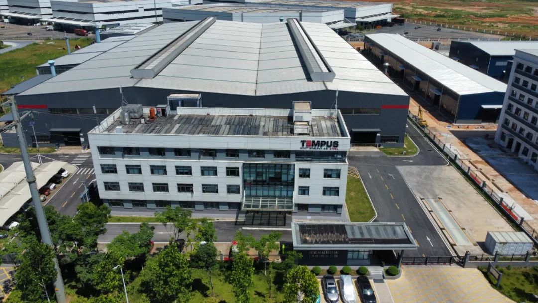 加大力度，，，，，提高屋顶光伏笼罩率！中央第六次发文强调，，，，，全民光伏时代来了！