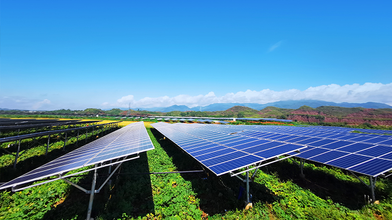 光伏发电为什么会被政府大力扶持，，和被众人追捧呢？？？？